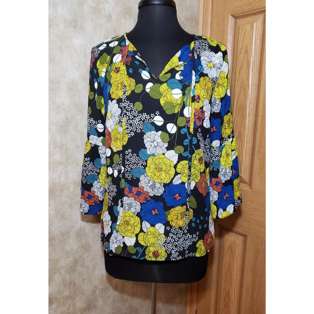 Violet & Claire size small multicolored long sleeve blouse